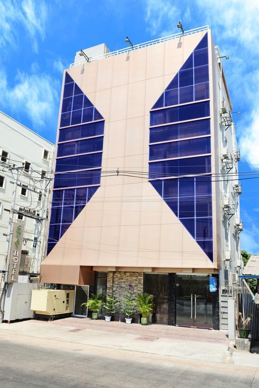 8Day Hotel Yangon Extérieur photo